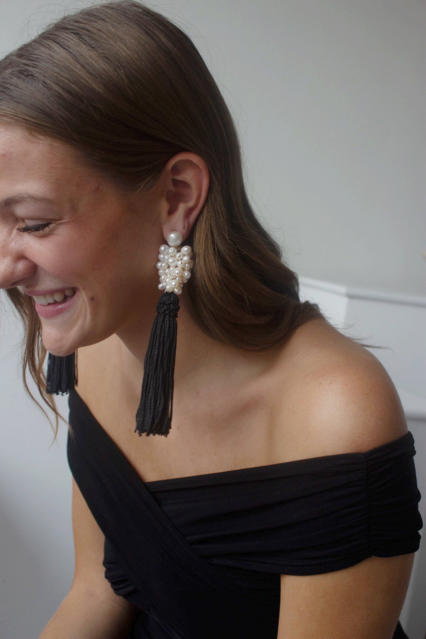 Grande Tassel Earrings - Noir