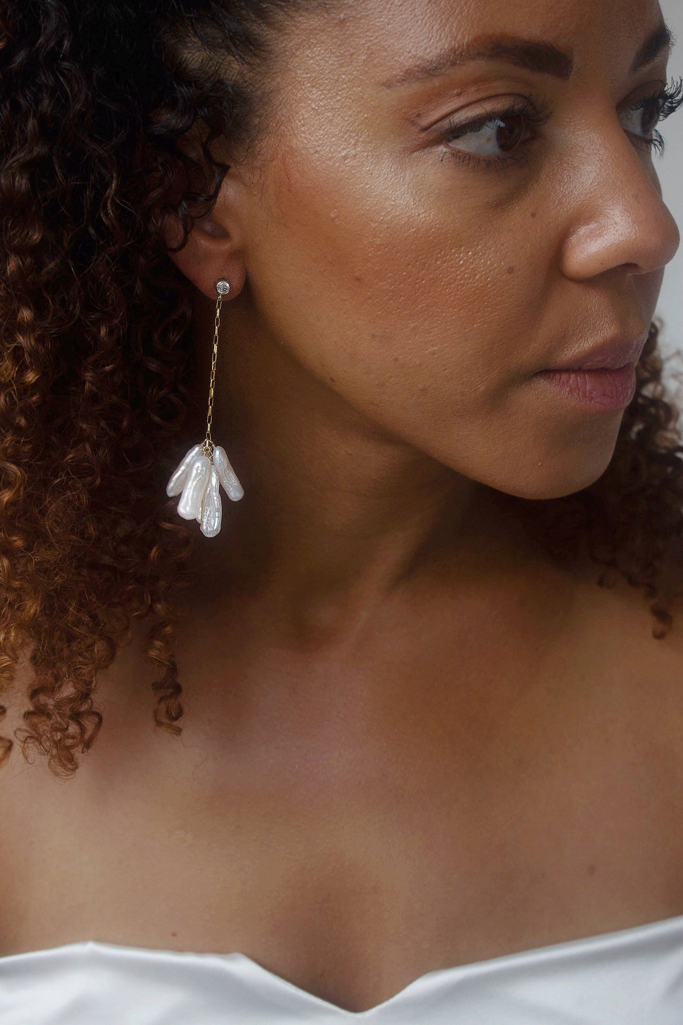 La Plume Dangle Earrings