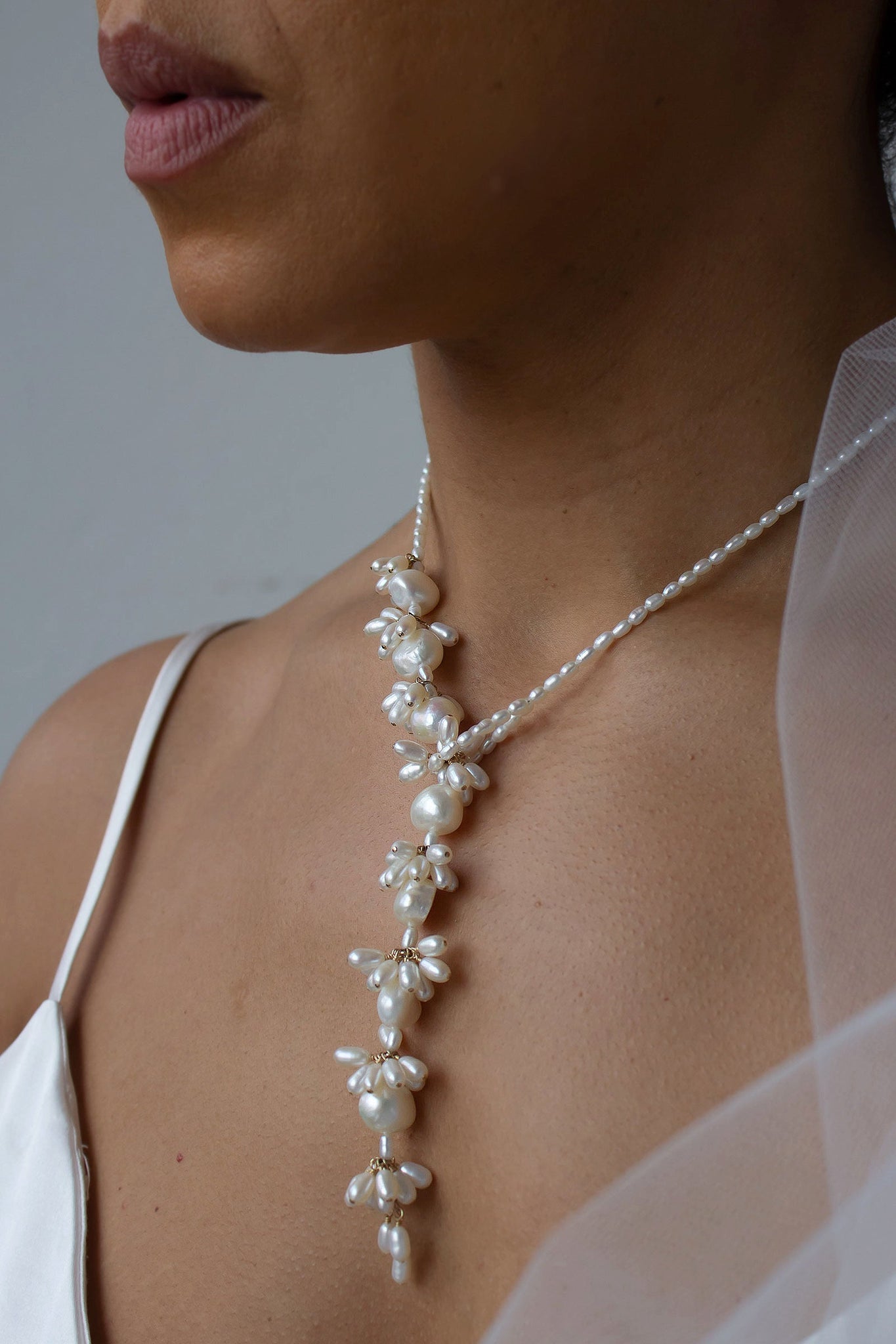 Le Fleur Lariat Necklace