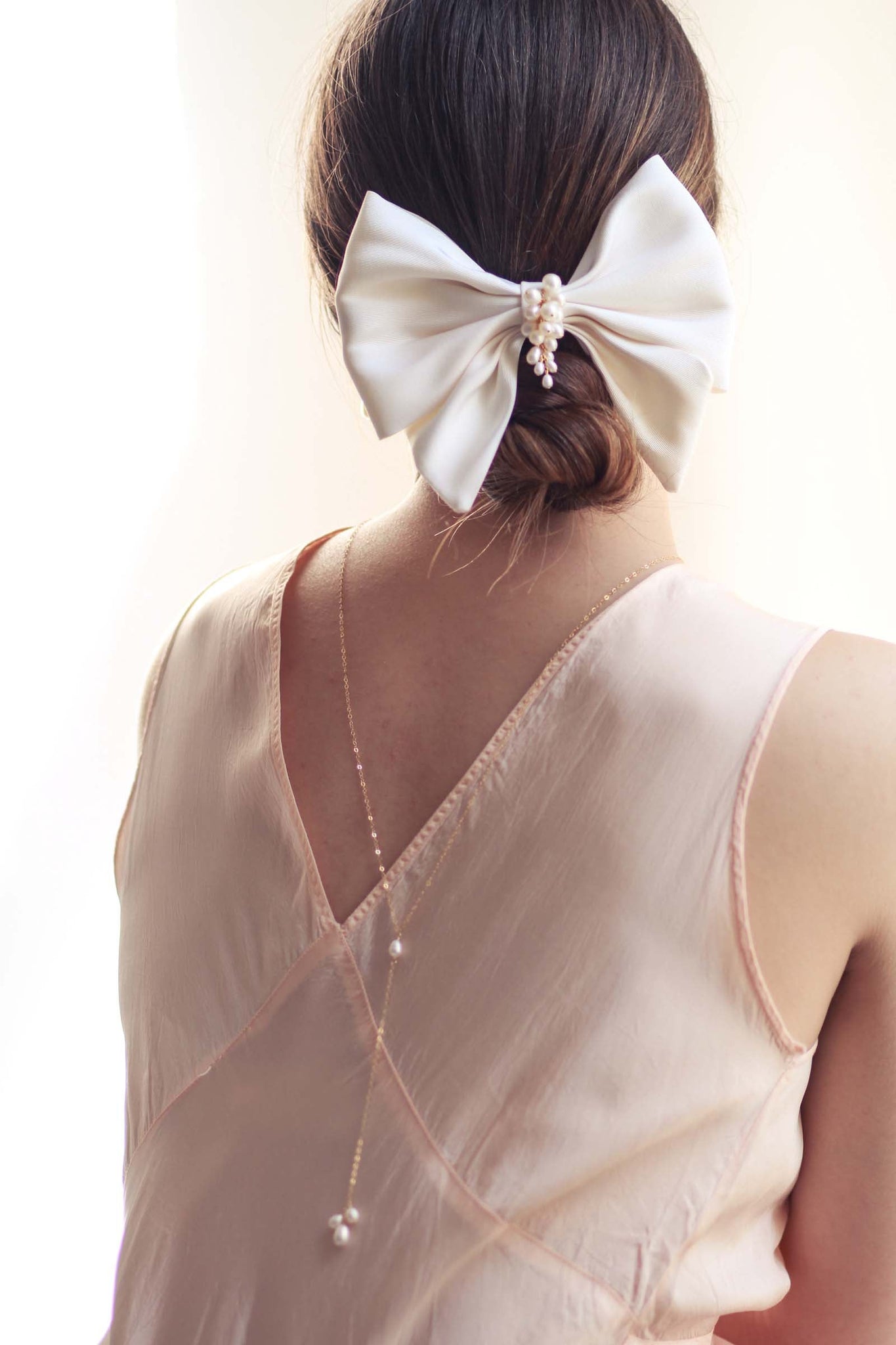 Petals Back Drop Necklace