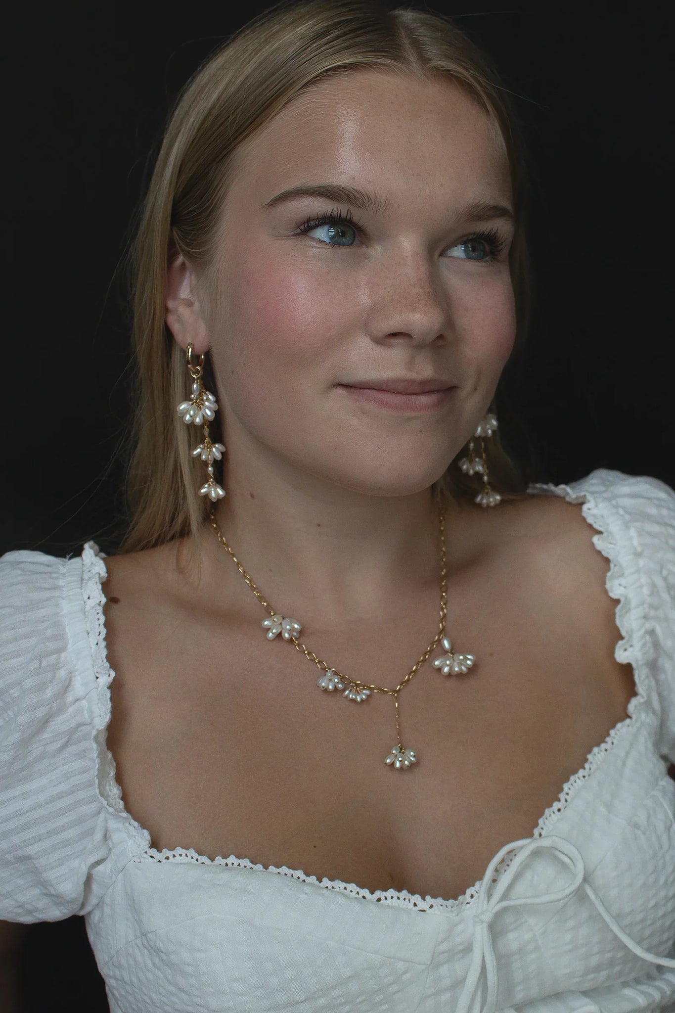 Jardin Mini Hoop Earrings