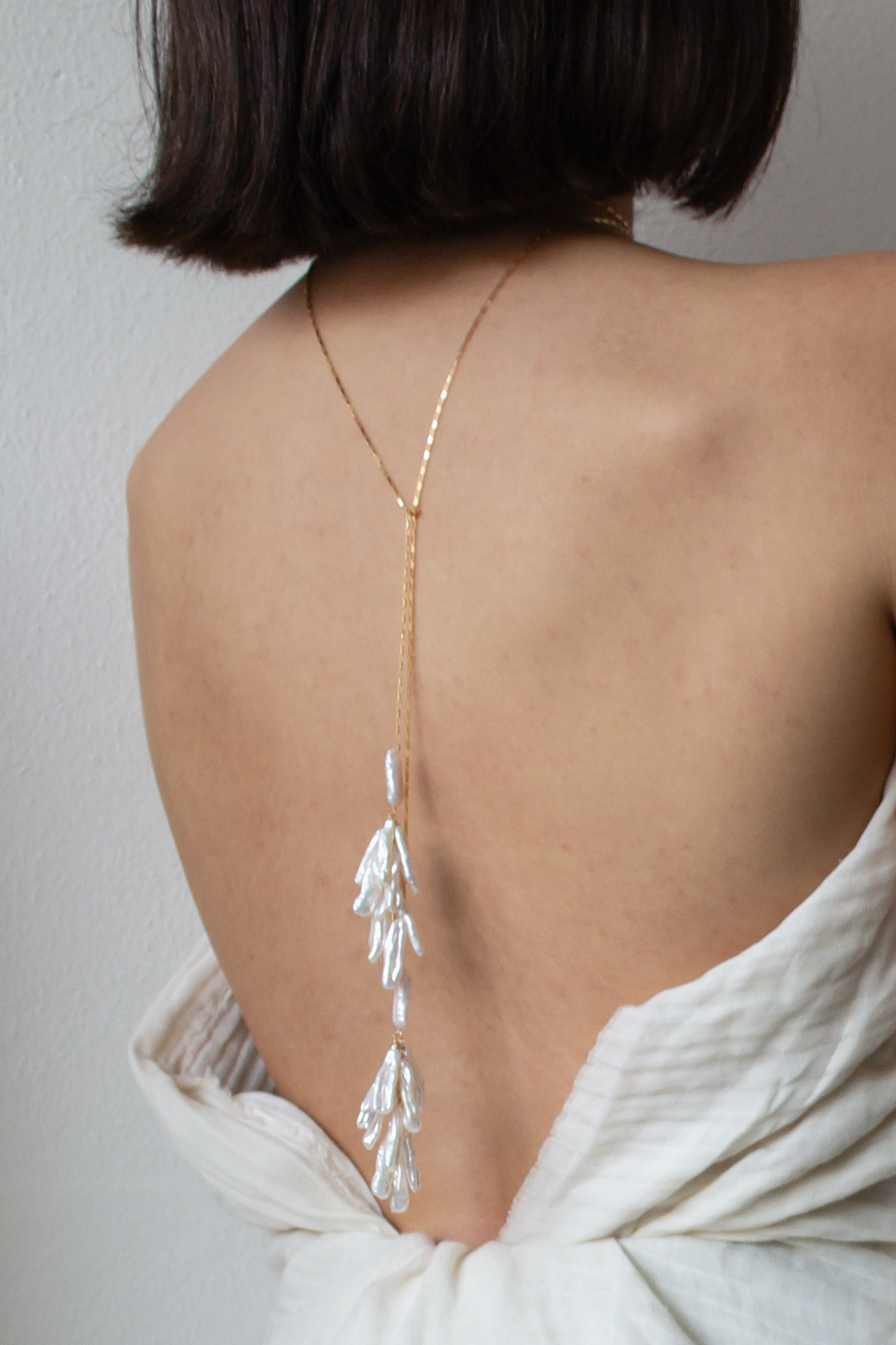 La Plume Tie Necklace